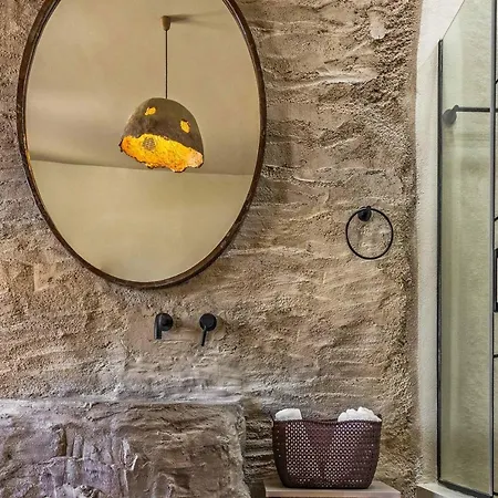 Gaia Villa *